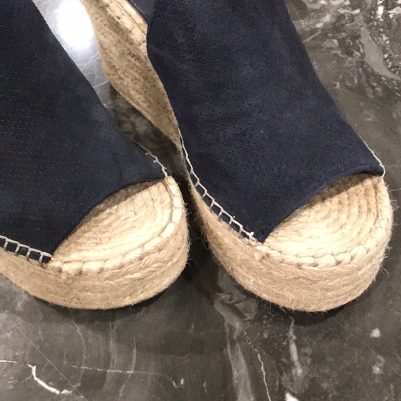 Marc Fisher Espadrille Wedge Mlannie Navy 9 Worn 1 - Picture 3 of 5